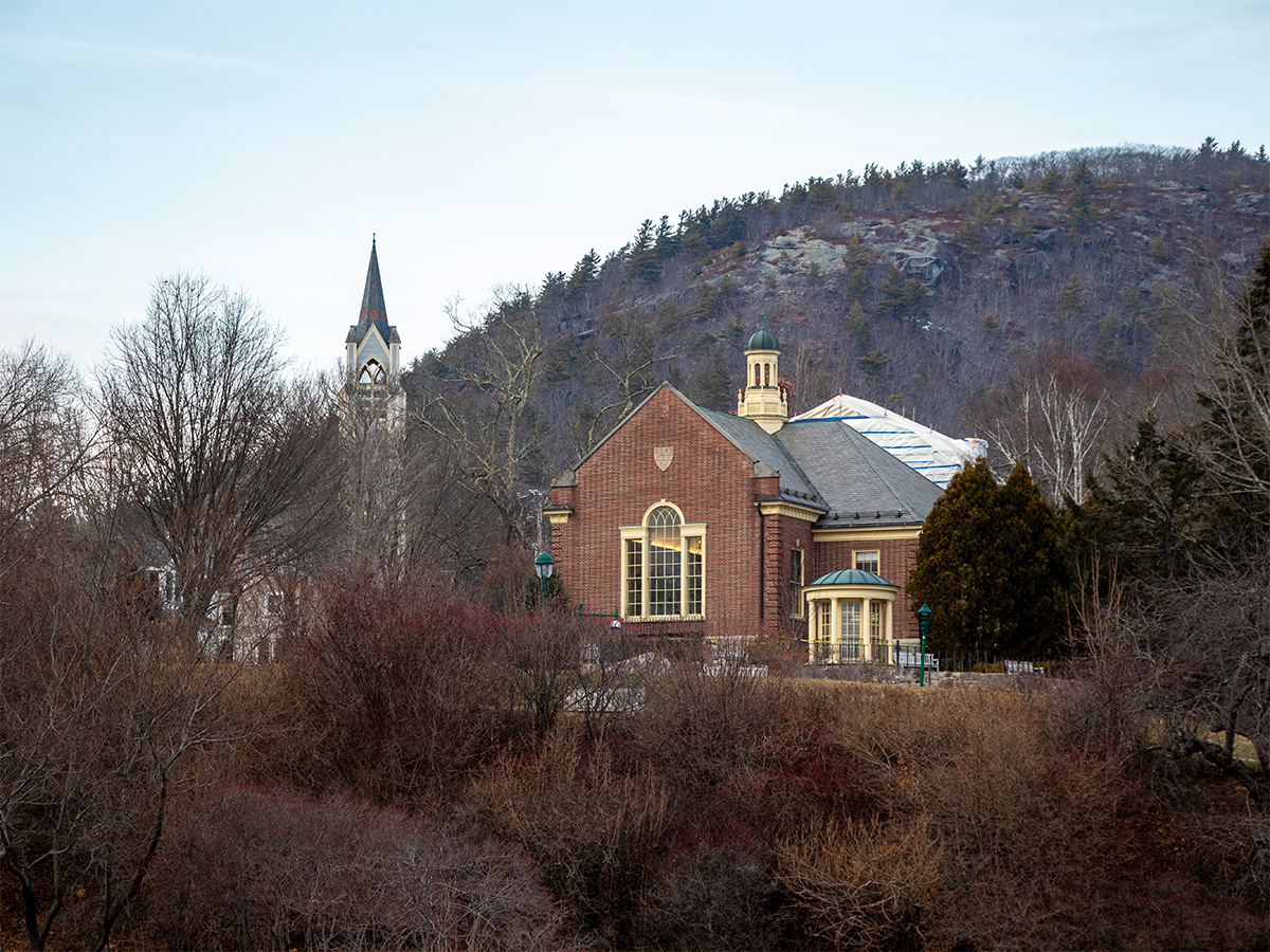 Camden Public Library